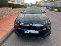 Usado Citroën C4 Live 110 CV (80 kW) 2022 Negro Utilitario