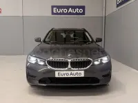 Usado BMW 320e 190 CV (139 kW) 2021 Gris / plata Familiar