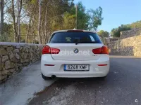 Usado BMW 118 150 CV (110 kW) 2018 Blanco Berlina