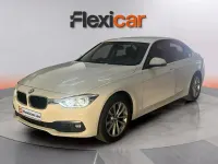 Usado BMW 318 136 CV (100 kW) 2018 Blanco Berlina