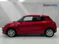Usado Suzuki Swift 83 CV (61 kW) 2022 Rojo Utilitario