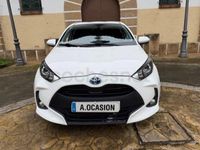 Usado Toyota Yaris Hybrid Business Edition 116 CV (85 kW) 2022 Blanco Berlina