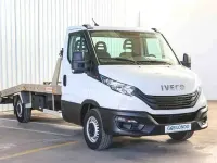 Usado Iveco Daily 160 CV (117 kW) 2023 Blanco Berlina