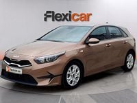 Usado Kia Ceed 101 CV (74 kW) 2023 Marrón Utilitario