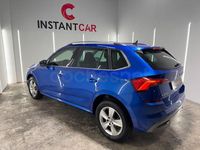 Usado Skoda Kamiq Active 110 CV (80 kW) 2021 Azul SUV
