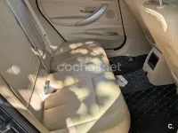 Usado BMW 318 143 CV (105 kW) 2013 Azul Berlina