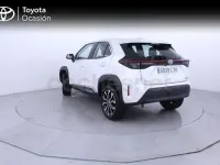Usado Toyota Yaris Cross Active 116 CV (85 kW) 2022 Blanco SUV