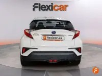 Käytetty Toyota C-HR Active 122 HP (89 kW) 2019 Valkoinen Katumaasturi