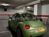 Usado VW New Beetle 100 CV (73 kW) 2005 Verde Utilitario