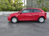 Usado Seat Ibiza SC Reference 70 CV (51 kW) 2012 Rojo Utilitario