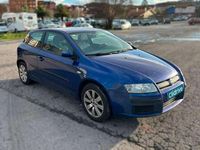 Usado Fiat Stilo 95 CV (69 kW) 2007 Azul Familiar