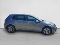 Usado VW Golf VII Advance 150 CV (110 kW) 2017 Gris / plata Berlina