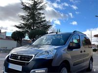 Usado Peugeot TePee Outdoor 100 CV (73 kW) 2016 Gris / plata Monovolumen