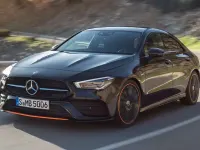 Usado Mercedes CLA200 163 CV (119 kW) 2022 Negro Coupe