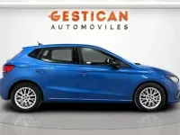 Usado Seat Ibiza FR 116 CV (85 kW) 2025 Azul Utilitario