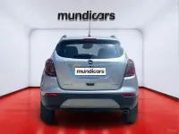 Usado Opel Mokka X Innovation 140 CV (102 kW) 2019 Gris / plata SUV
