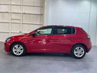 Usado Peugeot 308 Active 100 CV (73 kW) 2016 Rojo Utilitario