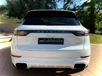 Usado Porsche Cayenne E-Hybrid 462 CV (339 kW) 2019 Blanco SUV