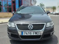 Usado VW Passat Highline 170 CV (125 kW) 2007 Marrón Familiar