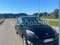 Usado Renault Scenic E-Tech Bose Edition 130 CV (95 kW) 2011 Negro Monovolumen