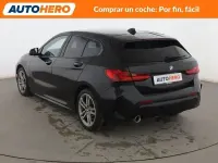 Begagnad BMW 118 M Sport 136 HK (100 kW) 2021 Svart Halvkombi