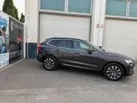 Usado Volvo XC60 Core 197 CV (144 kW) 2022 Gris / plata SUV