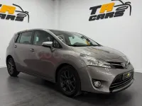 Usado Toyota Verso Advance 147 CV (108 kW) 2016 Gris / plata Monovolumen