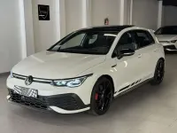 Usado VW Golf VIII GTI 300 CV (220 kW) 2023 Blanco Utilitario