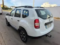 Usado Dacia Duster Ambiance 109 CV (80 kW) 2017 Blanco SUV