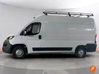 Usado Peugeot Boxer 140 CV (102 kW) 2022 Blanco Van