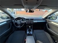 Usado Skoda Superb Ambition 150 CV (110 kW) 2018 Negro Berlina