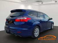 Begagnad Ford Focus Sport 150 HK (110 kW) 2014 Blå Halvkombi