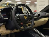 Usado Ferrari 812 799 CV (587 kW) 2023 Azul Descapotable