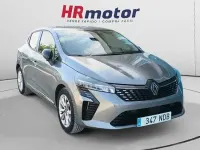 Usado Renault Clio Evolution 101 CV (74 kW) 2025 Gris Utilitario