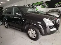 Usado SsangYong Rexton 165 CV (121 kW) 2005 Negro SUV