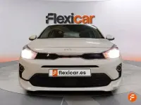 Usado Kia Rio 100 CV (73 kW) 2023 Blanco