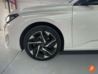 Usado Peugeot 308 Allure 130 CV (95 kW) 2021 Blanco Berlina