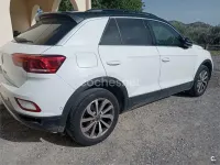 Usado VW T-Roc Life 110 CV (80 kW) 2023 Blanco SUV