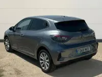 Usado Renault Clio Evolution 100 CV (73 kW) 2025 Gris Utilitario
