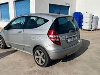 Usado Mercedes A200 Elegance 140 CV (102 kW) 2004 Gris / plata Monovolumen