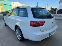 Usado Seat Exeo Sport 143 CV (105 kW) 2009 Blanco Familiar