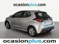 Usado Toyota Yaris Hybrid Business Edition 116 CV (85 kW) 2021 Gris plata Utilitario