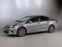 Usado Toyota Avensis Multidrive S 152 CV (111 kW) 2012 Gris Familiar