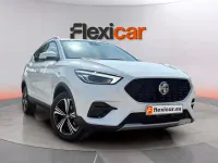 Usado MG ZS Luxury 111 CV (81 kW) 2023 Blanco SUV