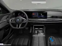 Usado BMW i7 M Sport 334 kW (455 CV) 2025 Negro Berlina