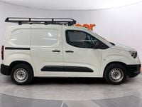 Usado Opel Combo S 102 HP (75 kW) 2021 Branco Monovolume