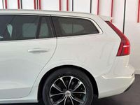 Usado Volvo V60 Momentum 150 CV (110 kW) 2019 Blanco Familiar