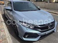Usado Honda Civic Elegance 129 CV (94 kW) 2019 Gris / plata Berlina