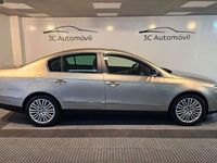 Usado VW Passat Highline 250 CV (183 kW) 2007 Beige Familiar
