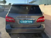 Usado Mercedes B200 136 CV (100 kW) 2014 Gris / plata Utilitario